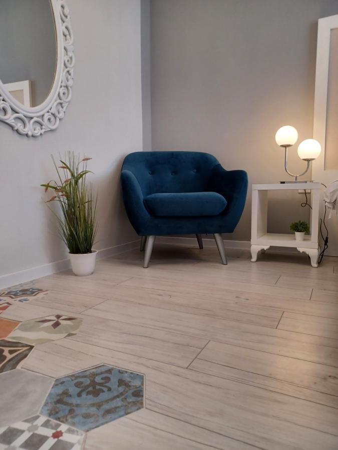 Tara Deluxe Apartment Varna Exteriör bild