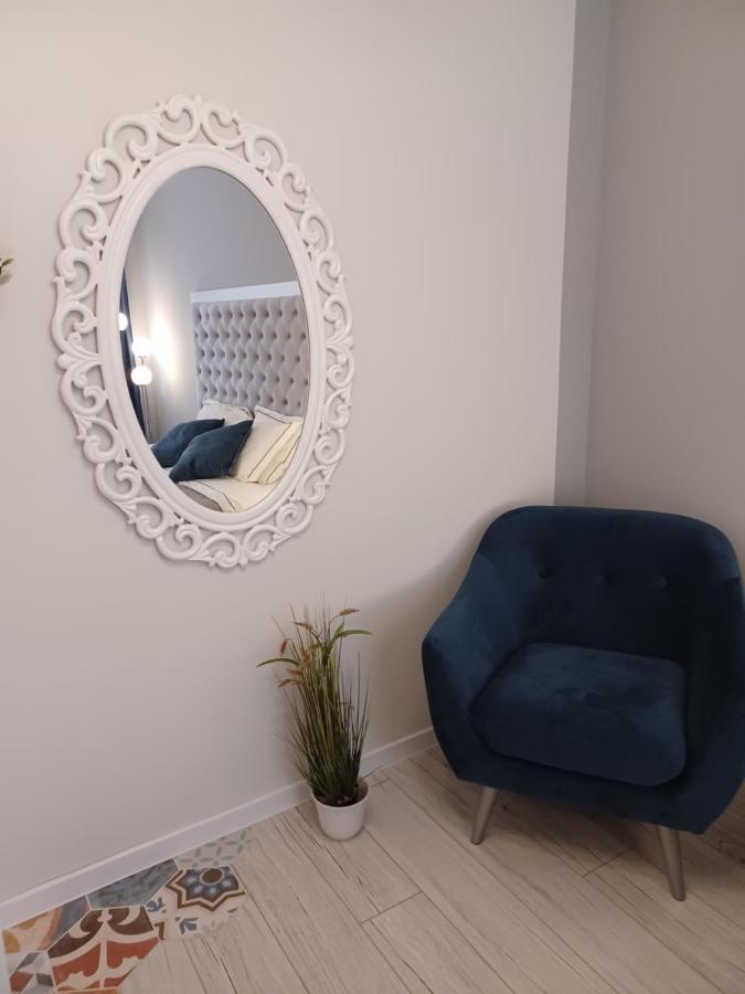Tara Deluxe Apartment Varna Exteriör bild